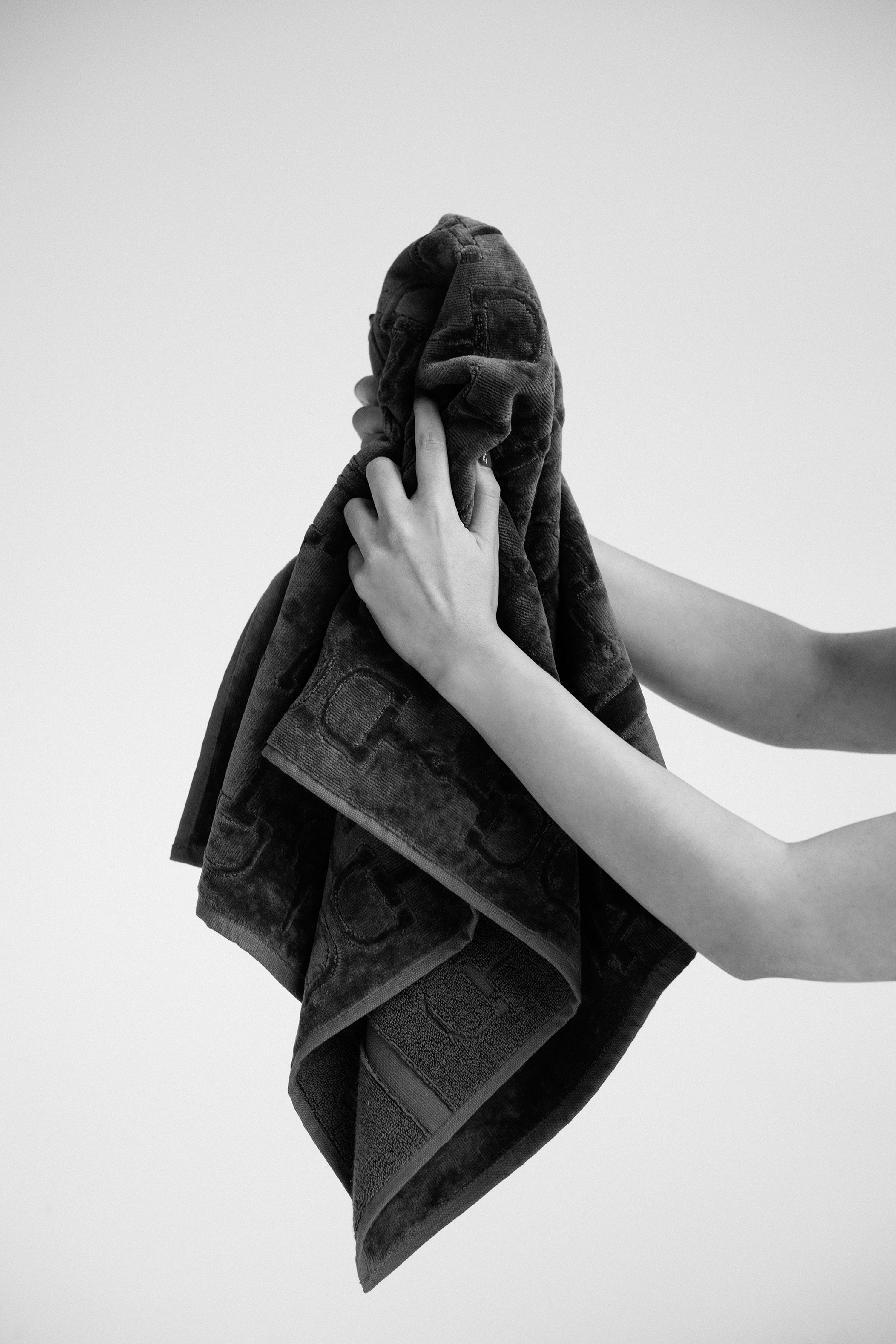 LA REINA | Textile & Home Fragrances